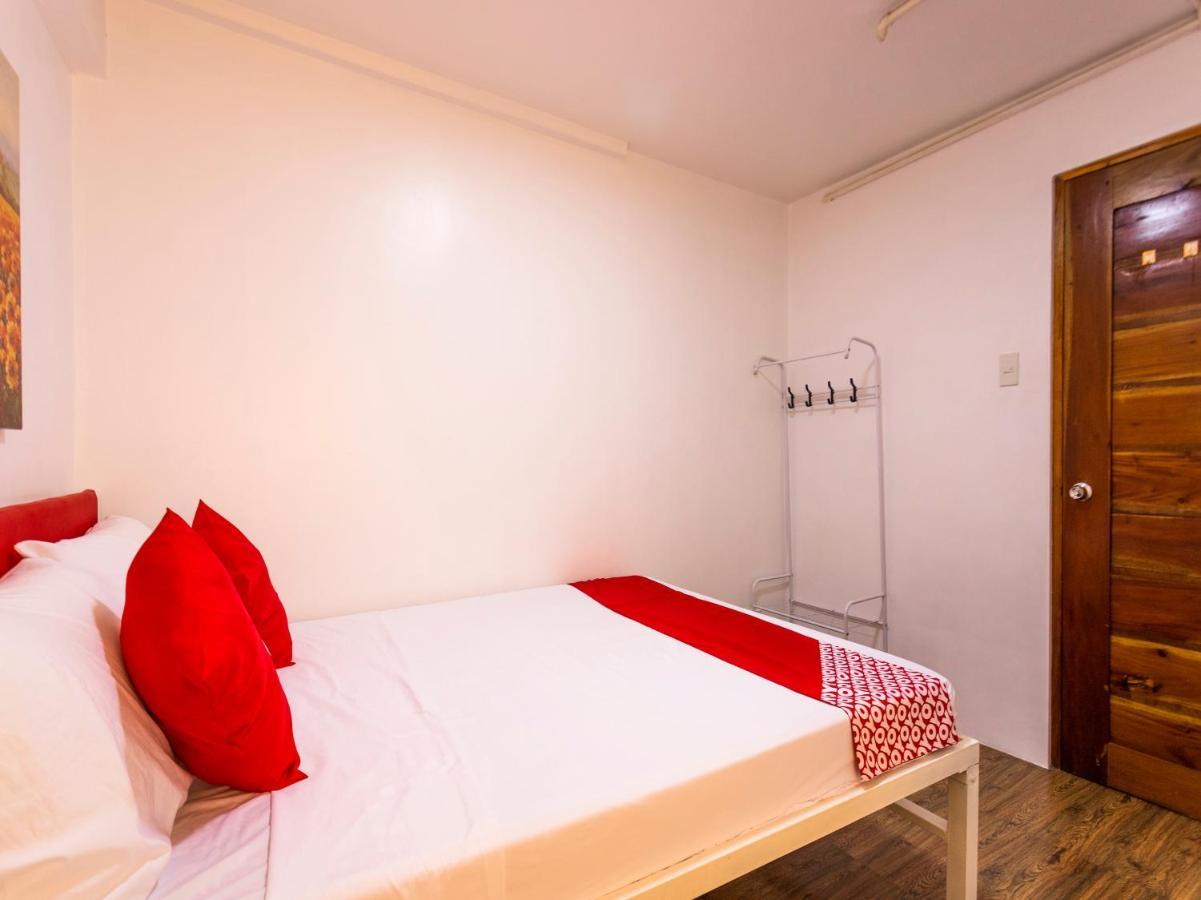 Capital O 806 Pattaui Residences Taguig Buitenkant foto