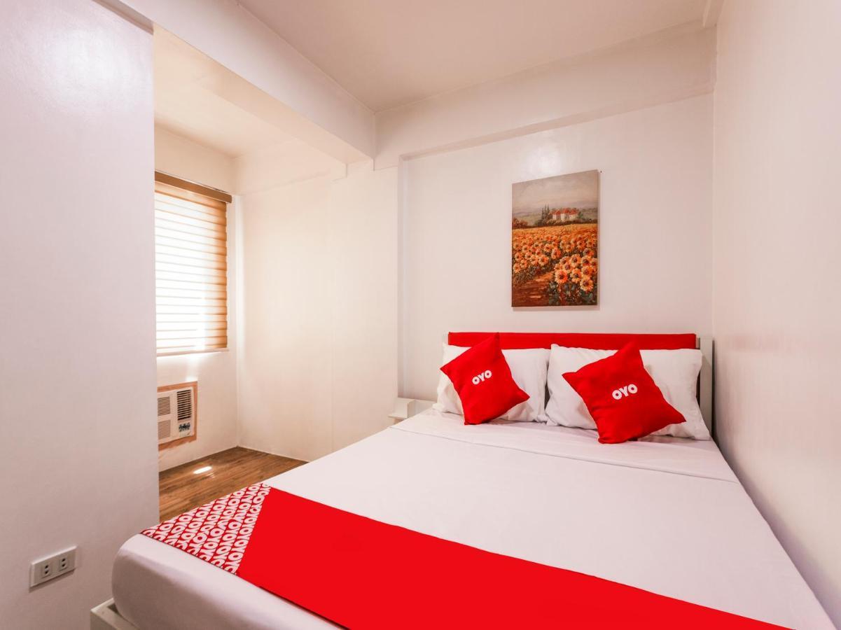 Capital O 806 Pattaui Residences Taguig Buitenkant foto