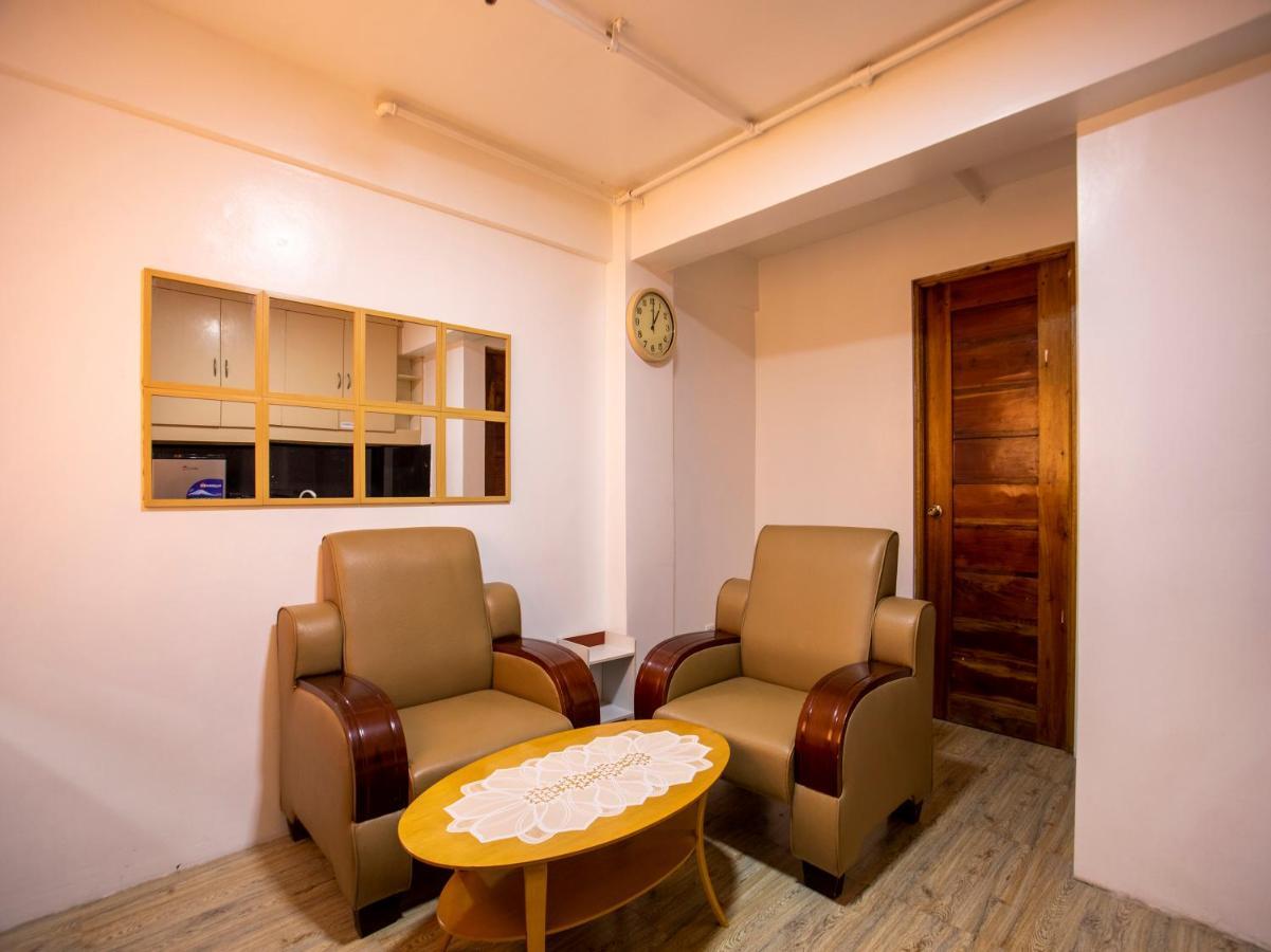 Capital O 806 Pattaui Residences Taguig Buitenkant foto