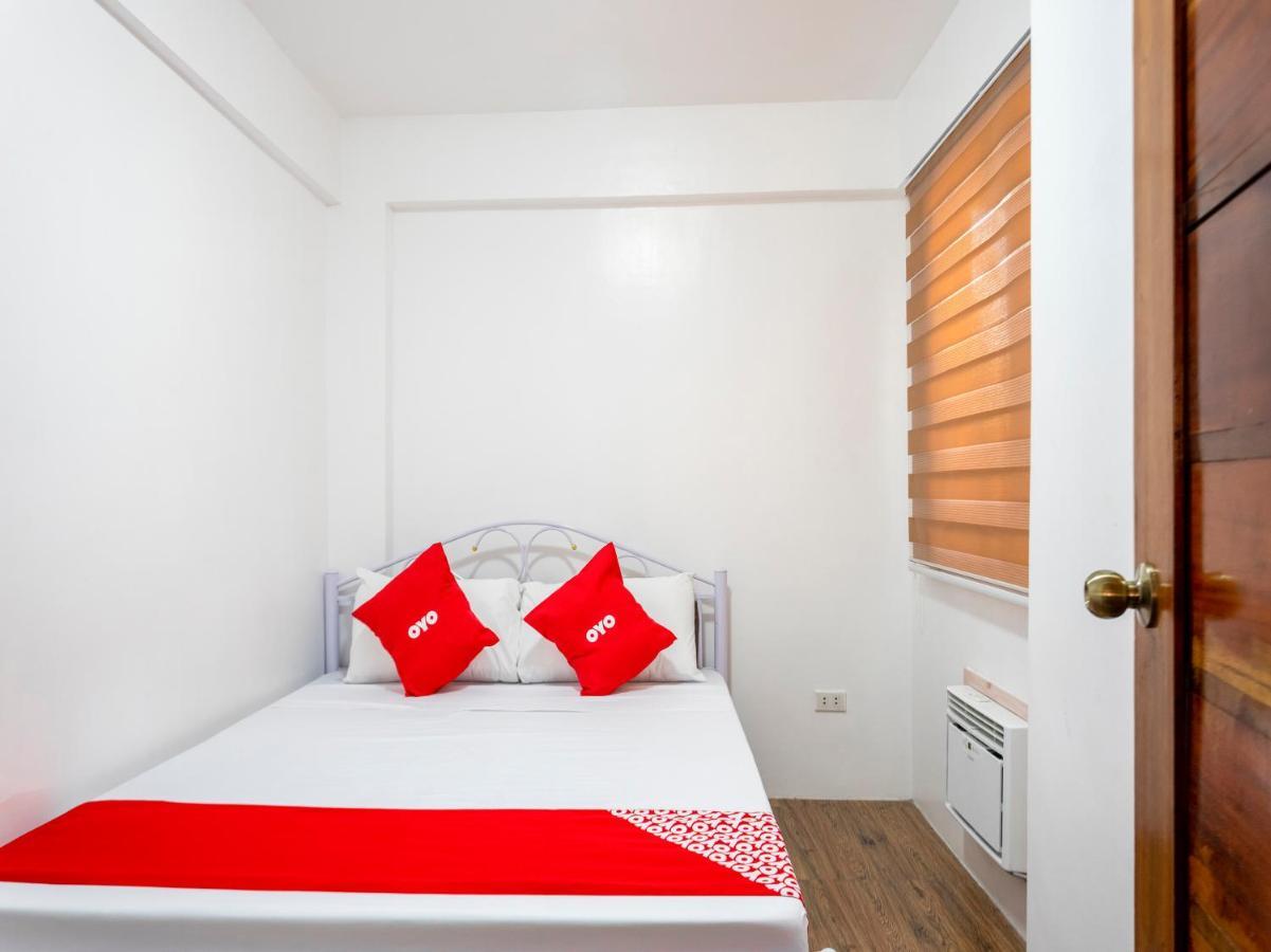 Capital O 806 Pattaui Residences Taguig Buitenkant foto