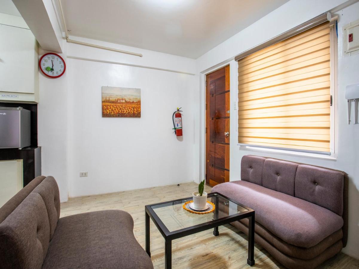 Capital O 806 Pattaui Residences Taguig Buitenkant foto