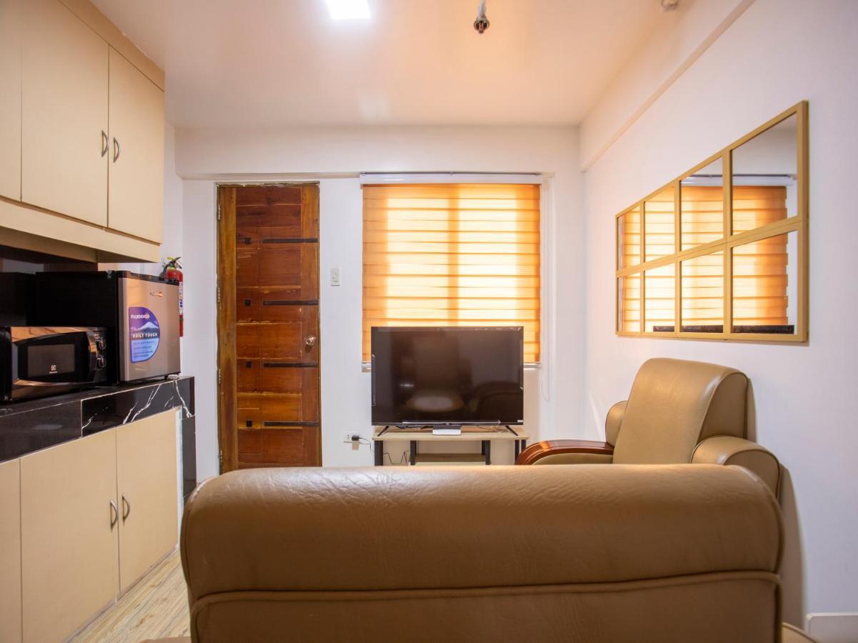 Capital O 806 Pattaui Residences Taguig Buitenkant foto