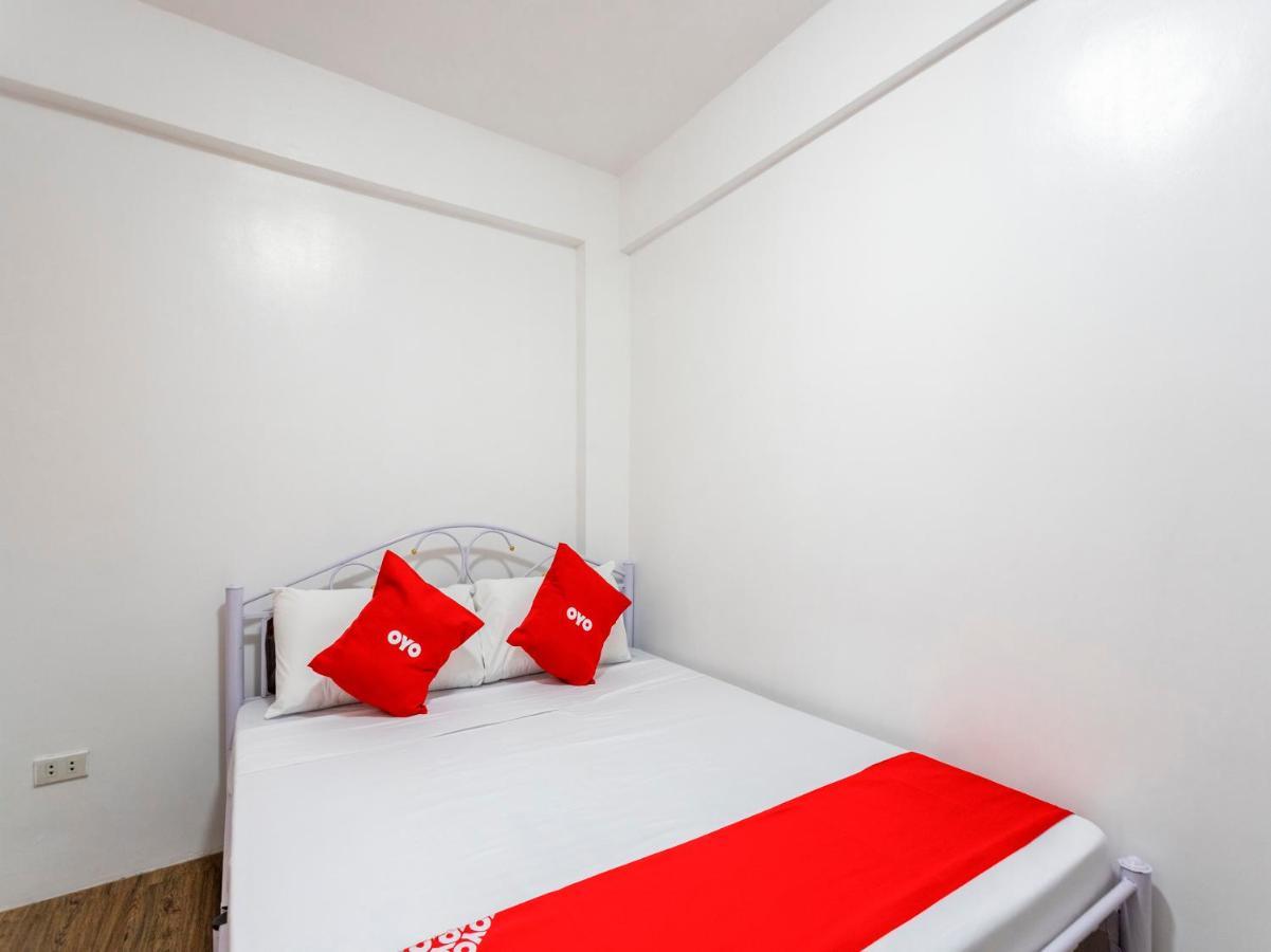 Capital O 806 Pattaui Residences Taguig Buitenkant foto