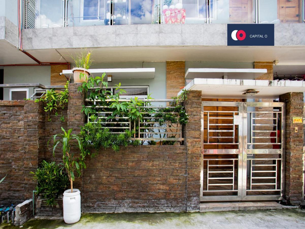 Capital O 806 Pattaui Residences Taguig Buitenkant foto
